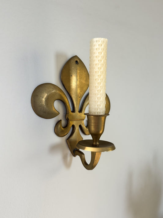 Vintage Solid Brass Fleur-de-Lis Wall Sconce