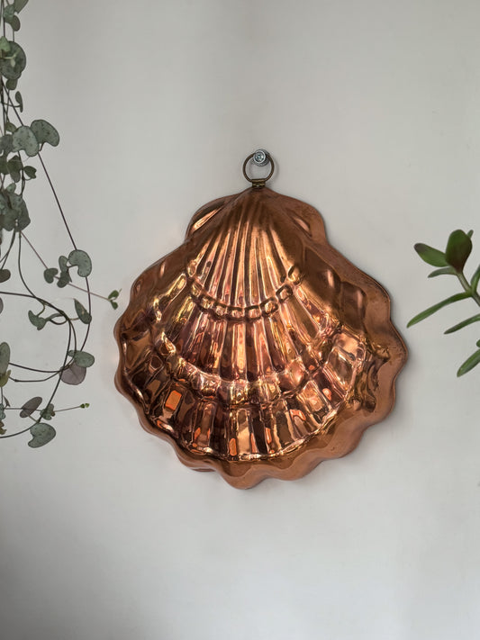 Vintage Midcentury Large Copper Shell Jelly Mould
