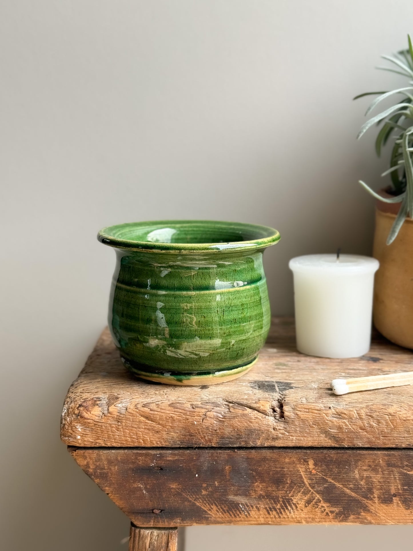 Folk Art Green Glazed Pot • Tea-light Holder