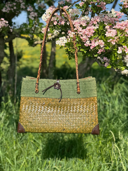 Vintage Bulrush & Hemp Shoulder Bag | Made in Thailand