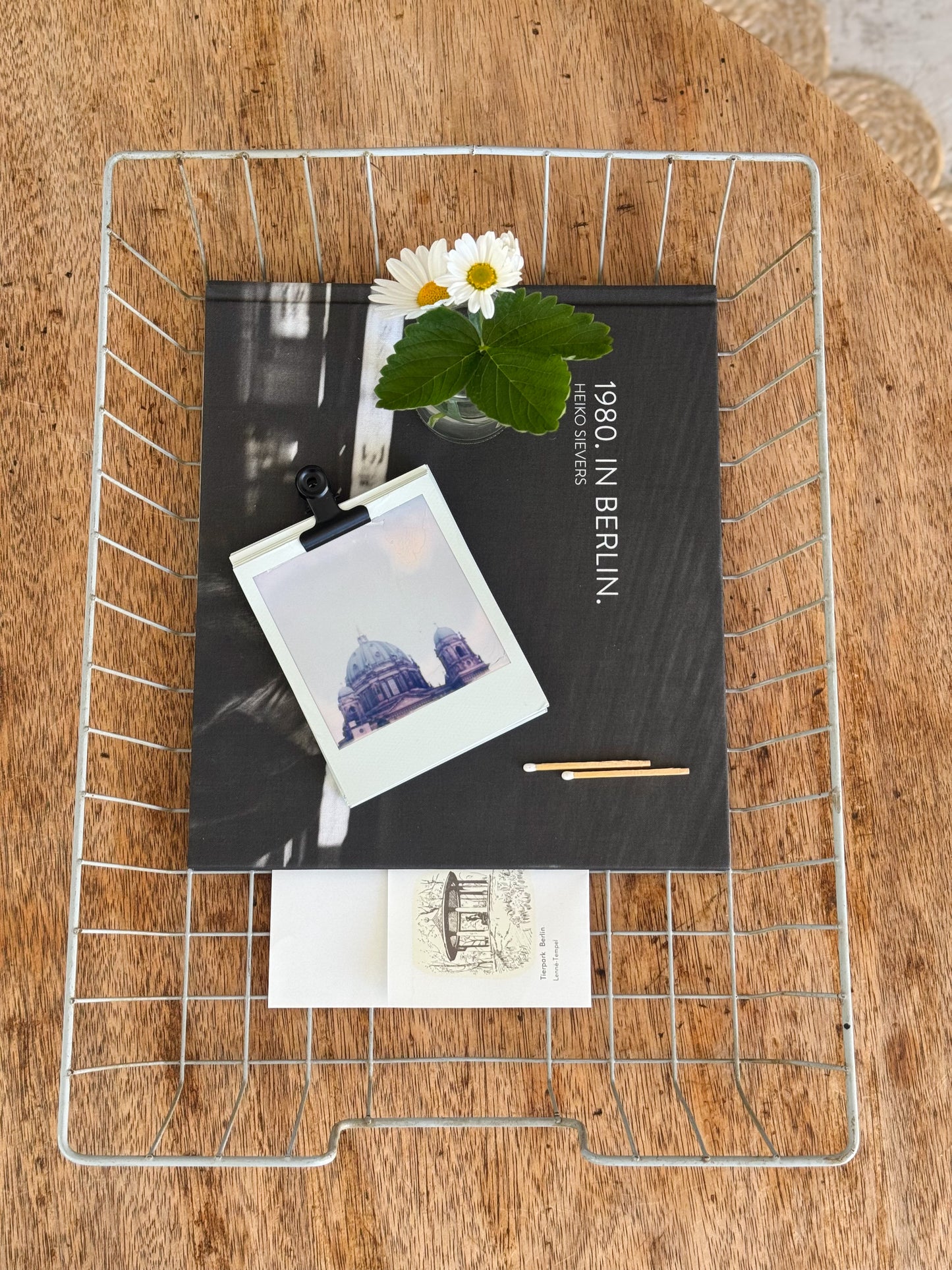 Midcentury Wire Basket – Berlin Coffee Table Style (Grey)