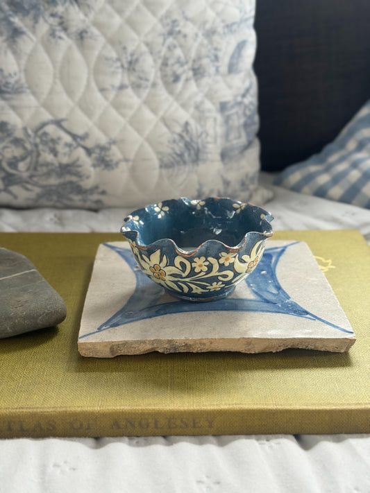 Antique Swiss Thun Floral Scalloped Bowl, c.1920s