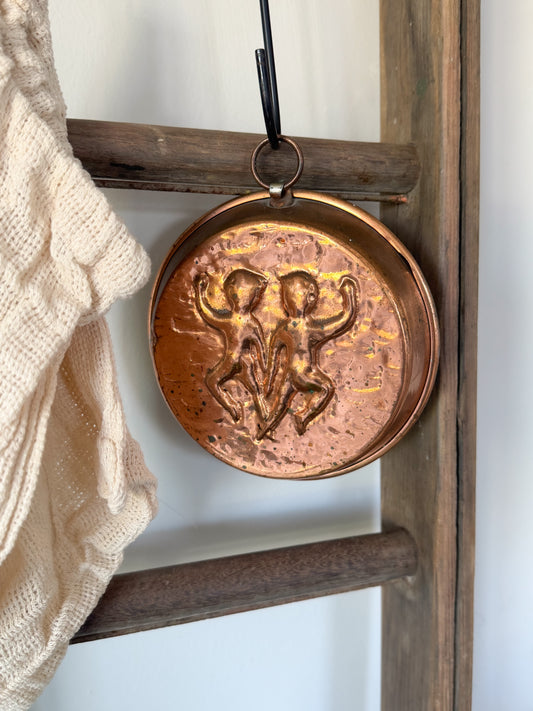 Vintage Copper Cake Mould – The Twins (Gemini)