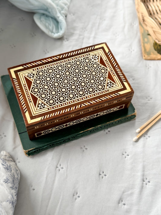 Vintage Inlaid Trinket Box with Mother of Pearl | Red Velvet Lined