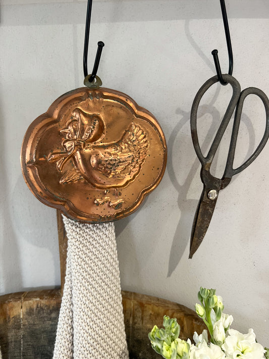 Rustic Copper ‘Mother Goose’ Miniature Jelly Mould